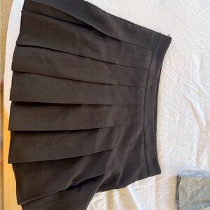 Women's Black Pleated Mini Skirt